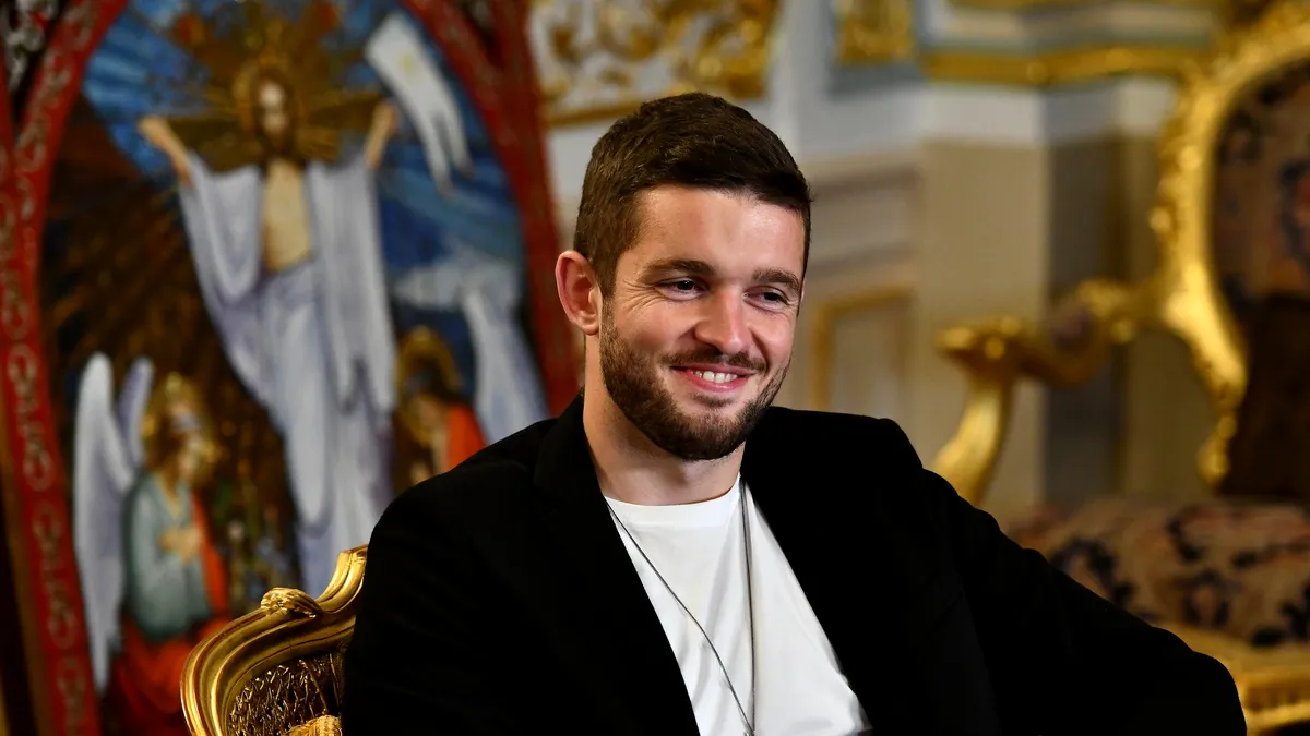 CFR Cluj a dat lovitura pe piața transferurilor. Sergiu Buş a revenit la camioana României