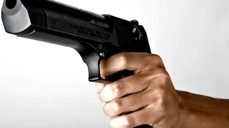 Un candidat la prezidențiale susține dreptul de a purta arme