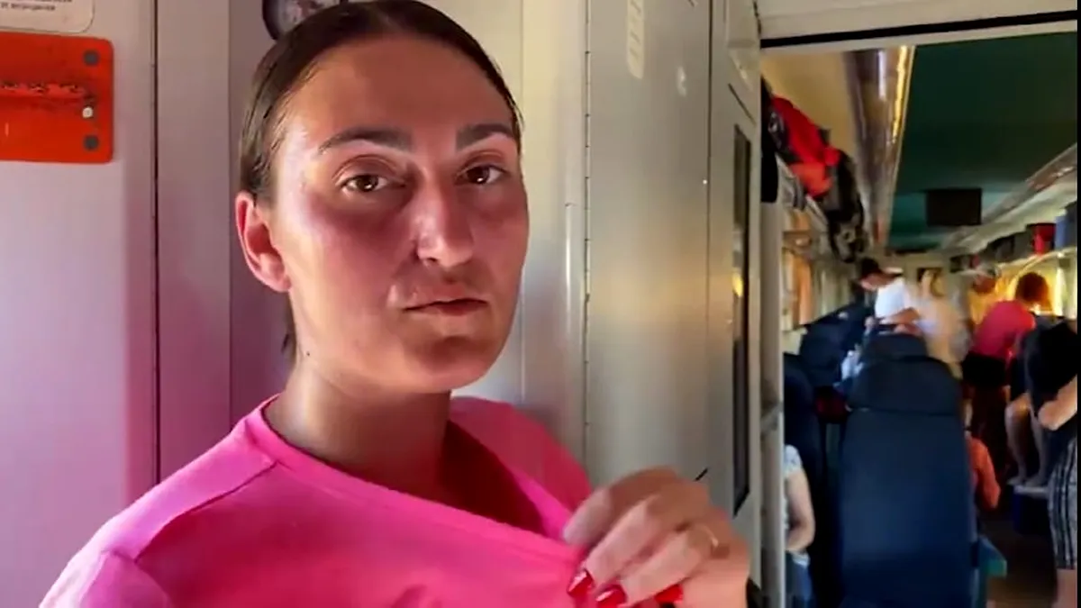 Trenurile CFR, adevărate saune pe roți. Fără aer condiționat și geamuri care să se deschidă, călătorii sunt obligați să suporte și 45 de grade la amiază