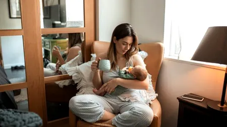 Studiu. Ce legătură există între consumul de cofeină în sarcină și greutatea nou-născutului