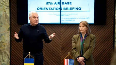 Ministrul apărării și ambasadoarea SUA - vizită la Baza 57 Aeriană; Ce au discutat