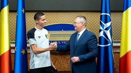 David Popovici, premiat de Guvern cu 1 milion de lei. „Performanța lui va produce un declic în sportul românesc”