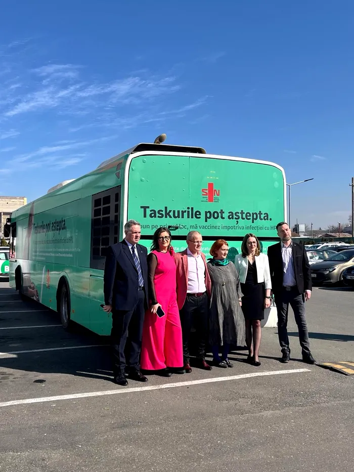 S-a deschis primul Centru de Vaccinare Anti-HPV din Craiova. Cancerul de col uterin poate fi prevenit în totalitate! 