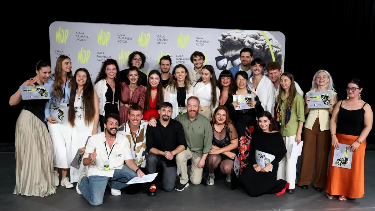 HOP 2025. Câștigătorii celei de-a 28-a ediţii a Galei Tânărului Actor. Premii, discursuri puternice și secțiune fără câștigători