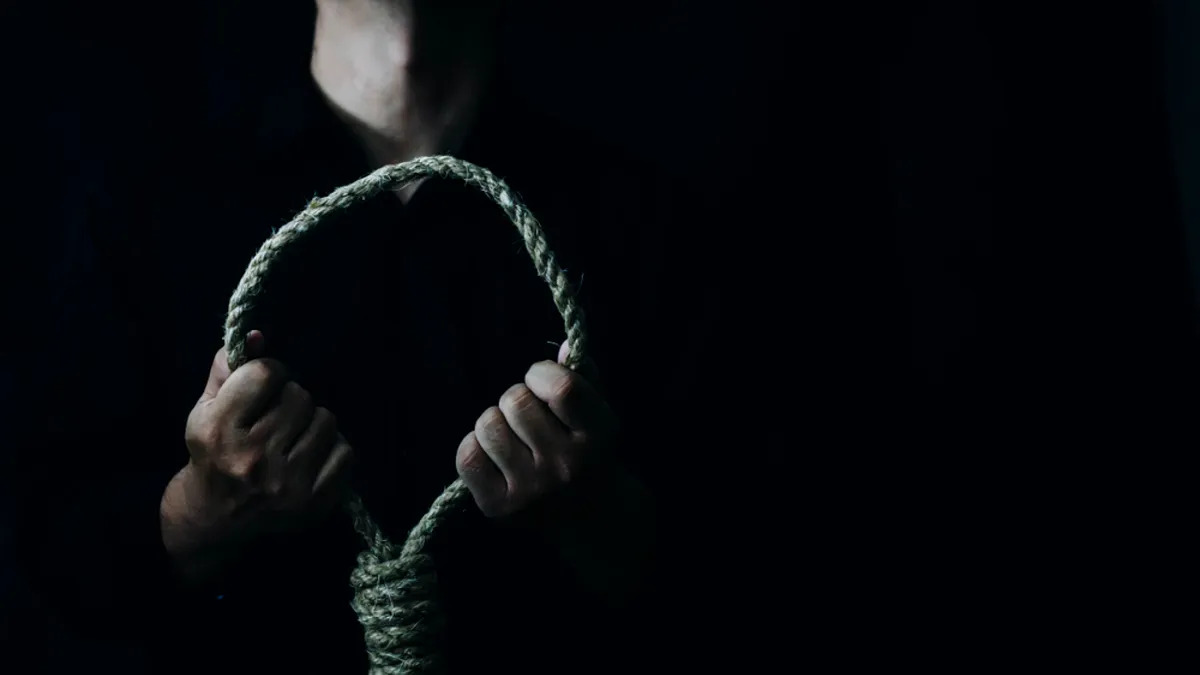 Șoc în Vama Veche! Fondatorul complexului Sandalandala, Florian Dinu, a fost găsit spânzurat