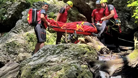 În 24 de ore, 20 de persoane au fost salvate de Salvamont