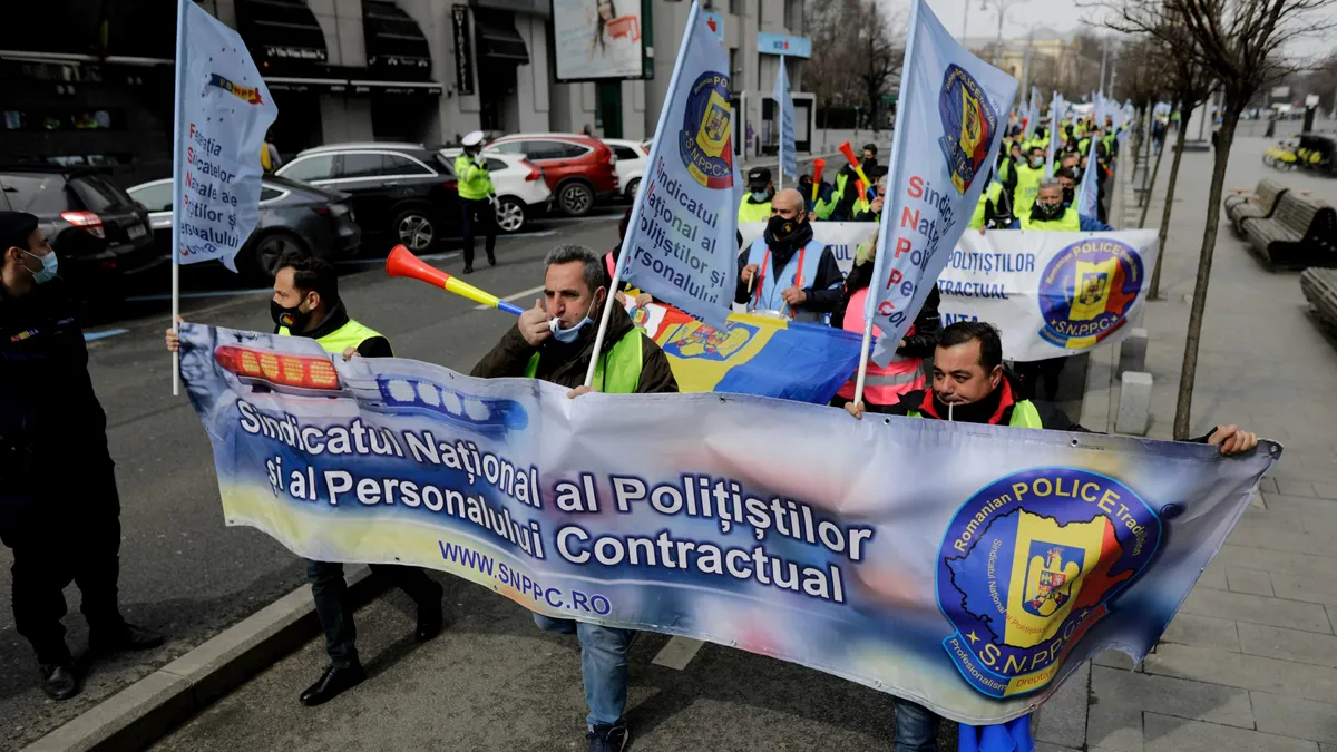 Se încing spiritele în Poliție. Angajații sunt nemulțumiți de salarii!