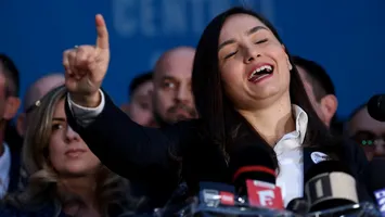 Anamaria Gavrilă, tot mai singură în POT, cere alegeri anticipate după ce a fost părăsită de parlamentari