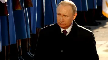 Vladimir Putin se îmbracă precum James Bond. Misterul ceasului realizat din „metalul viitorului”