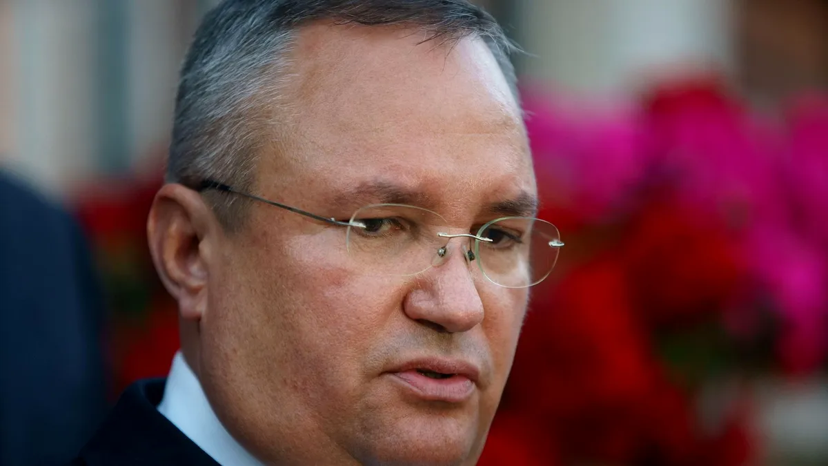 Ciucă despre traseiști: Sunt dezertori, nu oameni politici