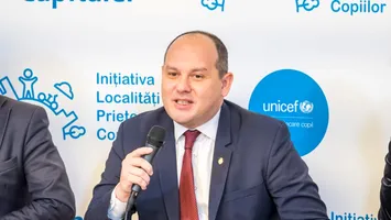 Horia Tomescu, exclus din USR după critici la adresa lui Vlad Voiculescu și a promovării Oanei Sivache