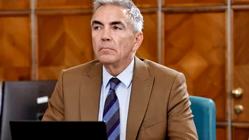 Anastasiu insistă: cere DNA să-i arate denunțul