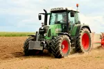 Limitări drastice la cumpărarea terenurilor agricole: Proiect de lege