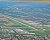 Aeroportul unic în lume. E singurul loc de pe Pământ unde poți ateriza în trei țări deodată