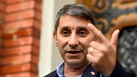 În plină grevă a profesorilor, Fiscul cere insolvența Federației de Părinți