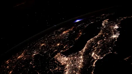 Strălucire misterioasă deasupra Europei. Cine a observat-o (VIDEO)