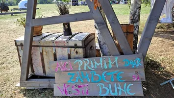 Hipstereală cu lut și lavandă: „Mutat la țară fest” explicat pe bune