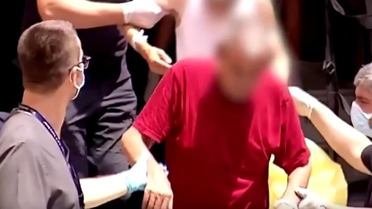 Încă un azil al groazei, descoperit în Argeș. Un bătrân dormea pe hol, alți trei stăteau la subsol