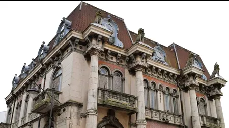 A fost vândută celebra ”Casă cu Lei” din Constanța! Cine va investi în restaurarea ei