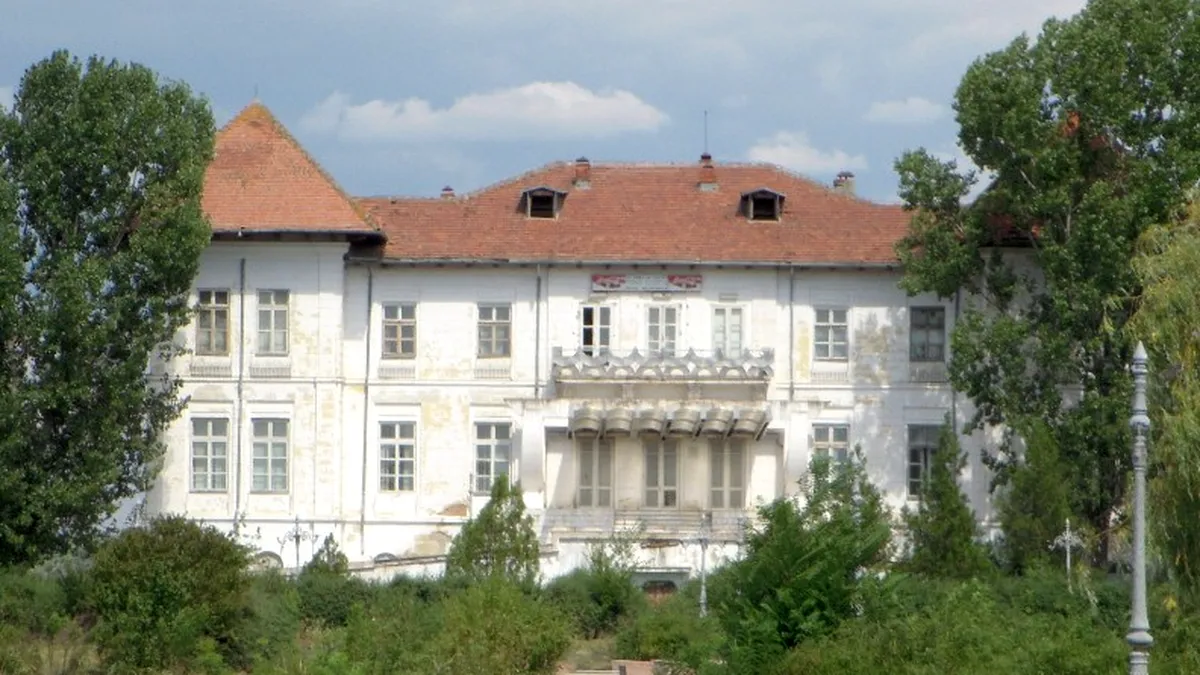 Conacul în care s-a hotărât Unirea, preluat de la Academia Română de CJ Galați, pentru restaurare