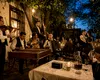 Cutiuța muzicală cu suflet românesc: dacă AI poate visa Havana, de ce n-ar putea cânta și mahalaua românească?