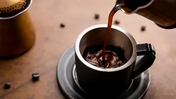 Ingredientul adăugat în cafea care face bine inimii