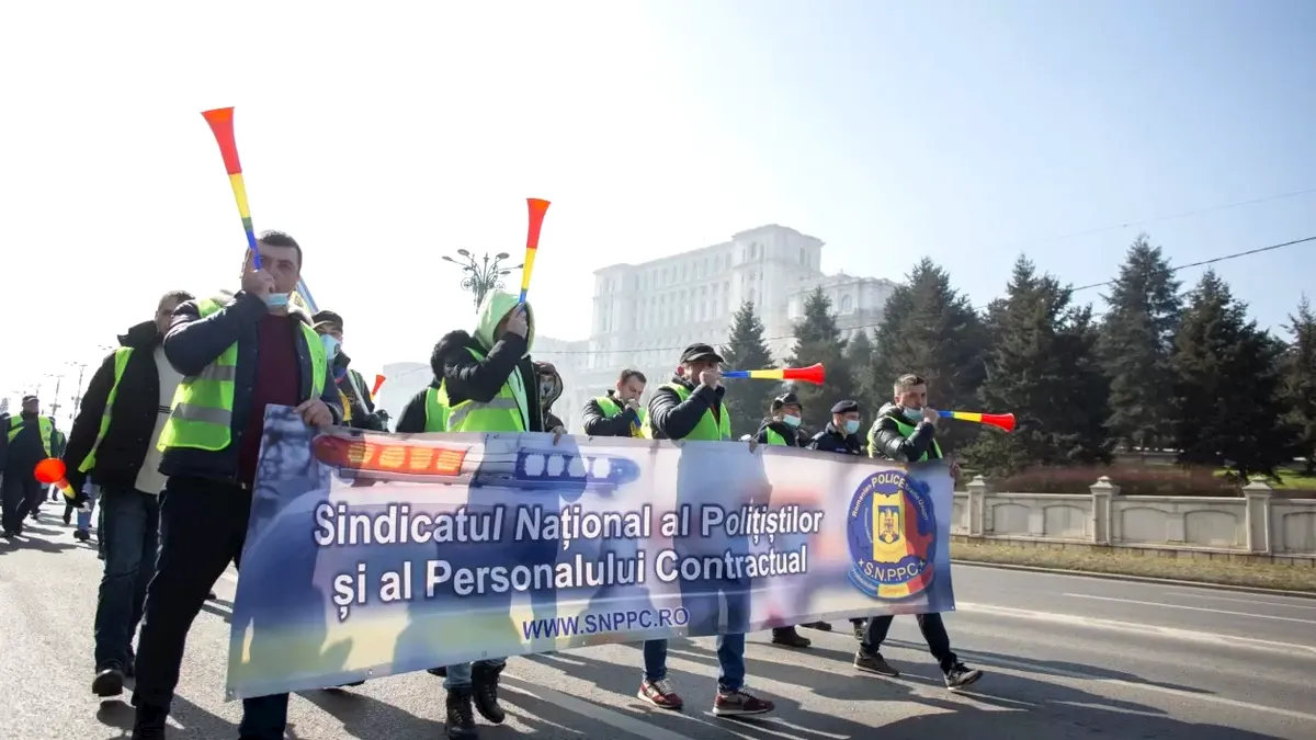 Nemulțumirile polițiștilor au ajuns la apogeu! Demisii pe bandă rulantă și proteste în toată țara!