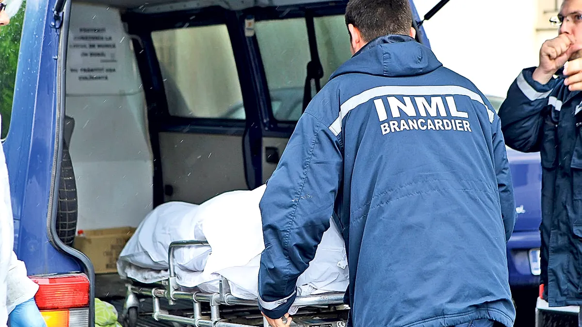 Caz șocant în Craiova. Bărbat găsit mort într-un apartament, cu o pungă pe cap