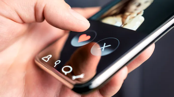 Efectul neașteptat al aplicațiilor de dating: De ce eșecurile sentimentale ne fac mai puțin eficienți la muncă