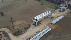 Ultimatum pentru italienii de la Rizzani: grinzi rebut și subcontractori neplătiți pe Centura Craiova