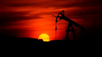 Prețul petrolului urcă peste 110 dolari pe baril, cel mai ridicat nivel de la pandemie