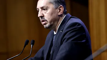 Ministrul Educației, reacție în scandalul tăierii burselor: E criză, de undeva trebuie să tăiem!