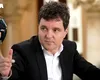 Ce a făcut Nicușor Dan lângă Zelenski, în timpul unei prezentări oficiale în Ucraina. Președintele își aranja șosetele