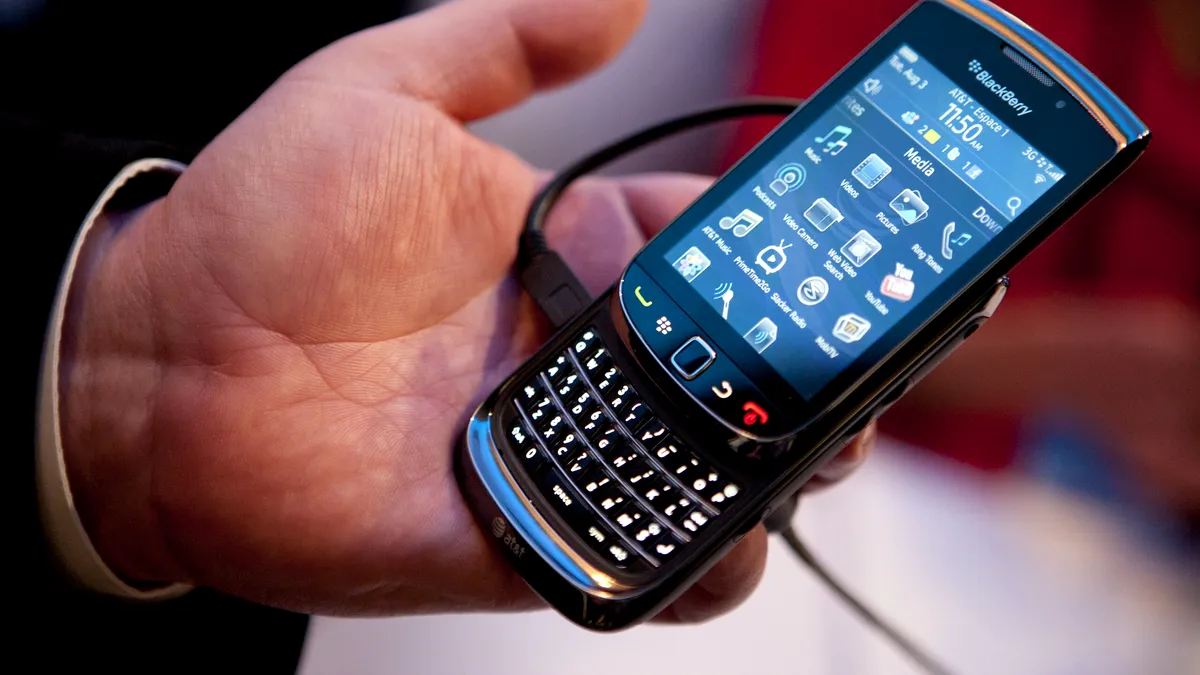 BlackBerry: Povestea de la vârfurile succesului la aproape uitare