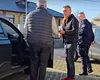 Primărie executată silit. Un executor şi jandarmi au ridicat maşina primarului şi mai multe utilaje (VIDEO)
