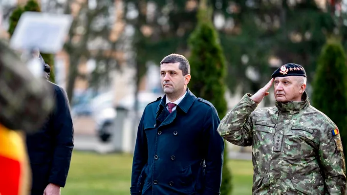 Ministrul Apărării a spus ce se va întâmpla cu salariile și pensiile militarilor: Nu este rațional ca România să taie de la Armată