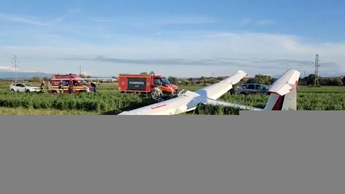 Accident de zbor la Deva. Un planor a fost avariat, dar pilotul a supraviețuit