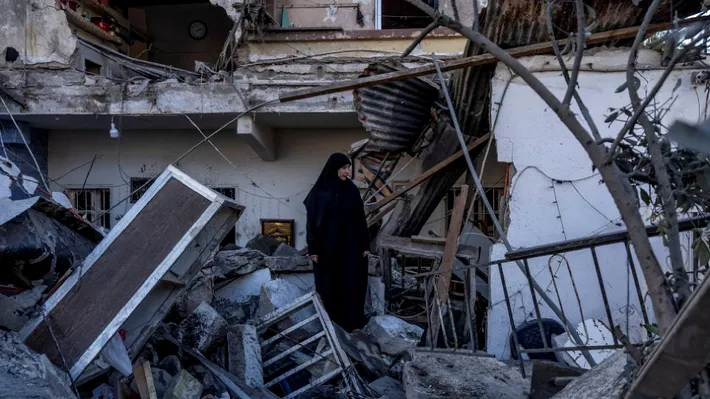 Criza din Orientul Mijlociu: Iran atacă baze SUA din Golf; prețul petrolului scade după informații despre un „plan de pace” al lui Trump