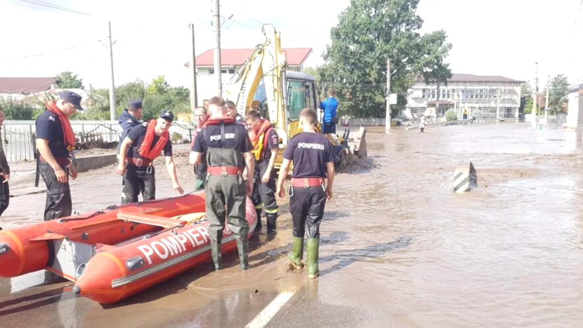 Numai una din cinci locuinţe din Galaţi este asigurată împotriva inundaţiilor. Procentul este şi mai scăzut în nord-estul României, aflat sub Cod portocaliu de ploi torenţiale şi inundaţii