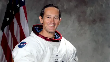 Astronautul american care a pășit pe Lună îl contrazice pe Georgescu: „În fotografiile satelitului puteți vedea clar toate dovezile