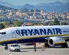 Panică generalizată la bordul unui avion Ryanair. Oamenii au fugit pe aripi: 18 răniți