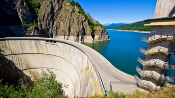 Hidroelectrica, a șasea încercare de a repara hidrocentrala Vidraru