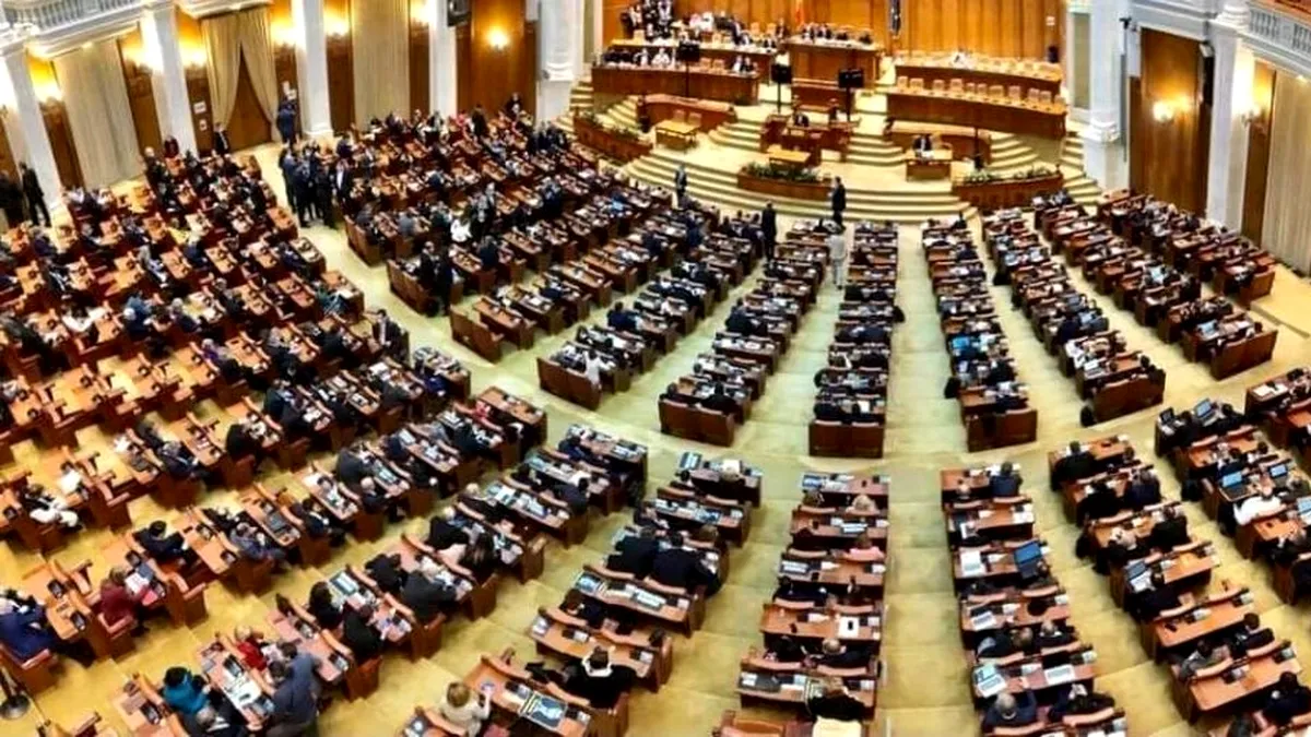 Camera Deputaţilor: A început a doua sesiune ordinară din 2022
