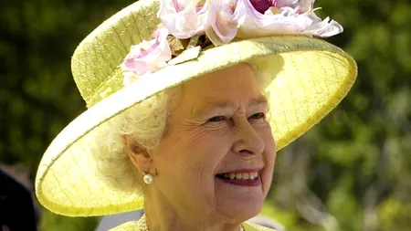 Salve de tun în onoarea reginei Elisabeta a II-a! (VIDEO)