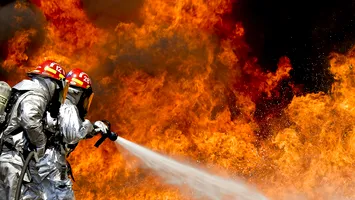 Europa, sub asediul caniculei: temperaturi record, incendii și măsuri de urgență