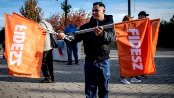 Export de voturi și mase: Mașinăria electorală a lui Viktor Orbán turează motoarele în Transilvania