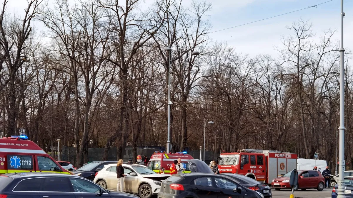 Accident spectaculos în Primăverii: Traficul a fost restricționat FOTO