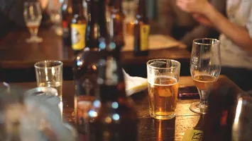 Locul perfect pentru a supraviețui apocalipsei: cel mai „adânc” bar din lume. Unde se va deschide
