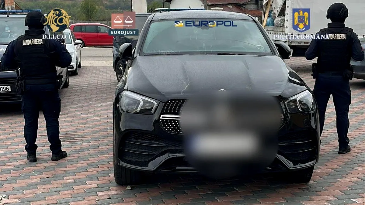 Un consilier județean, ridicat de mascați pentru implicare într-o rețea internațională de trafic de droguri (VIDEO)