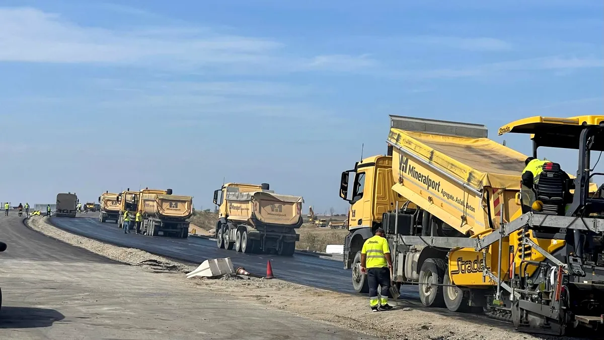 Cine se luptă pentru lotul 2 al Autostrăzii Craiova – Filiași. Constructorul din Bănie care a lucrat la tronsonul 1 al DEx12, prezent la licitație